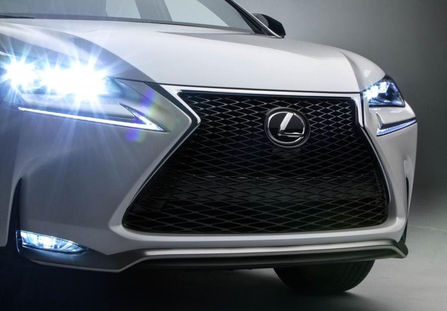  Lexus NX200t F-Sport 2014 года  (фото 18 из 84)